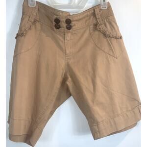 Santiki Women's Khaki Ruffle Pocket Shorts - Size Large